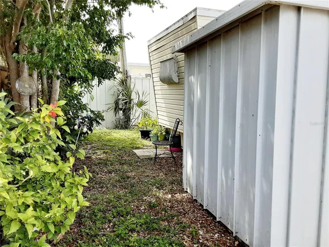 $77,000 | 7801 34th Avenue North, Unit 3, St. Petersburg, FL 33710