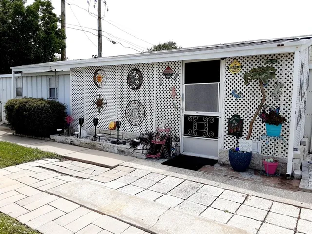 $77,000 | 7801 34th Avenue North, Unit 3, St. Petersburg, FL 33710