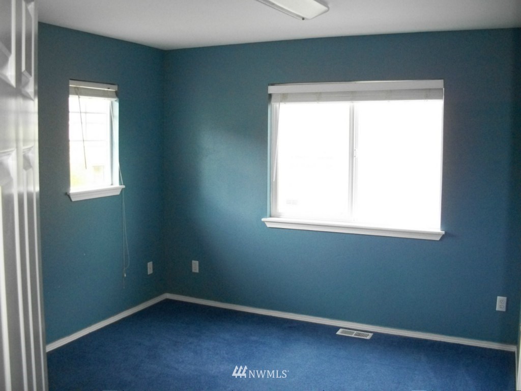 17739 110th Place Southeast Renton, WA 98055 - Photo 15 of 15