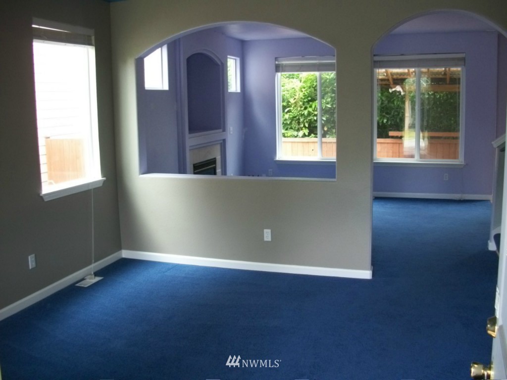 17739 110th Place Southeast Renton, WA 98055 - Photo 3 of 15