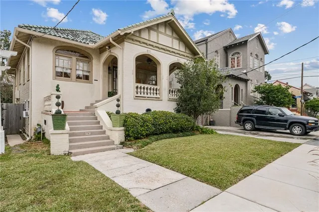 $775,000 | 2705 Octavia Street, New Orleans, LA 70115