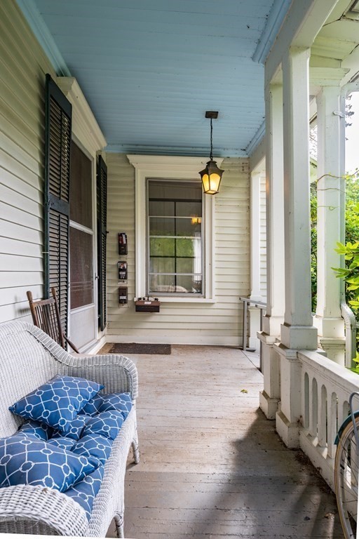 36 Lyman Road Northampton, MA 01060 - Photo 8 of 40 Gallery Image 8