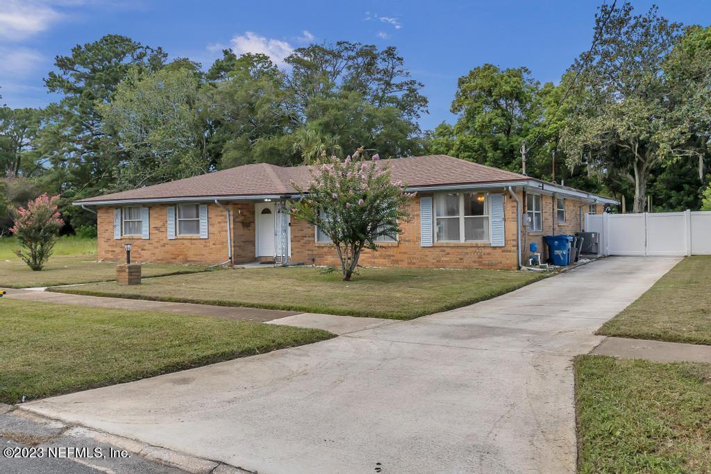 8111 Vermanth Road Jacksonville, FL 32211 - Photo 3 of 37 8111 Vermanth Rd-3