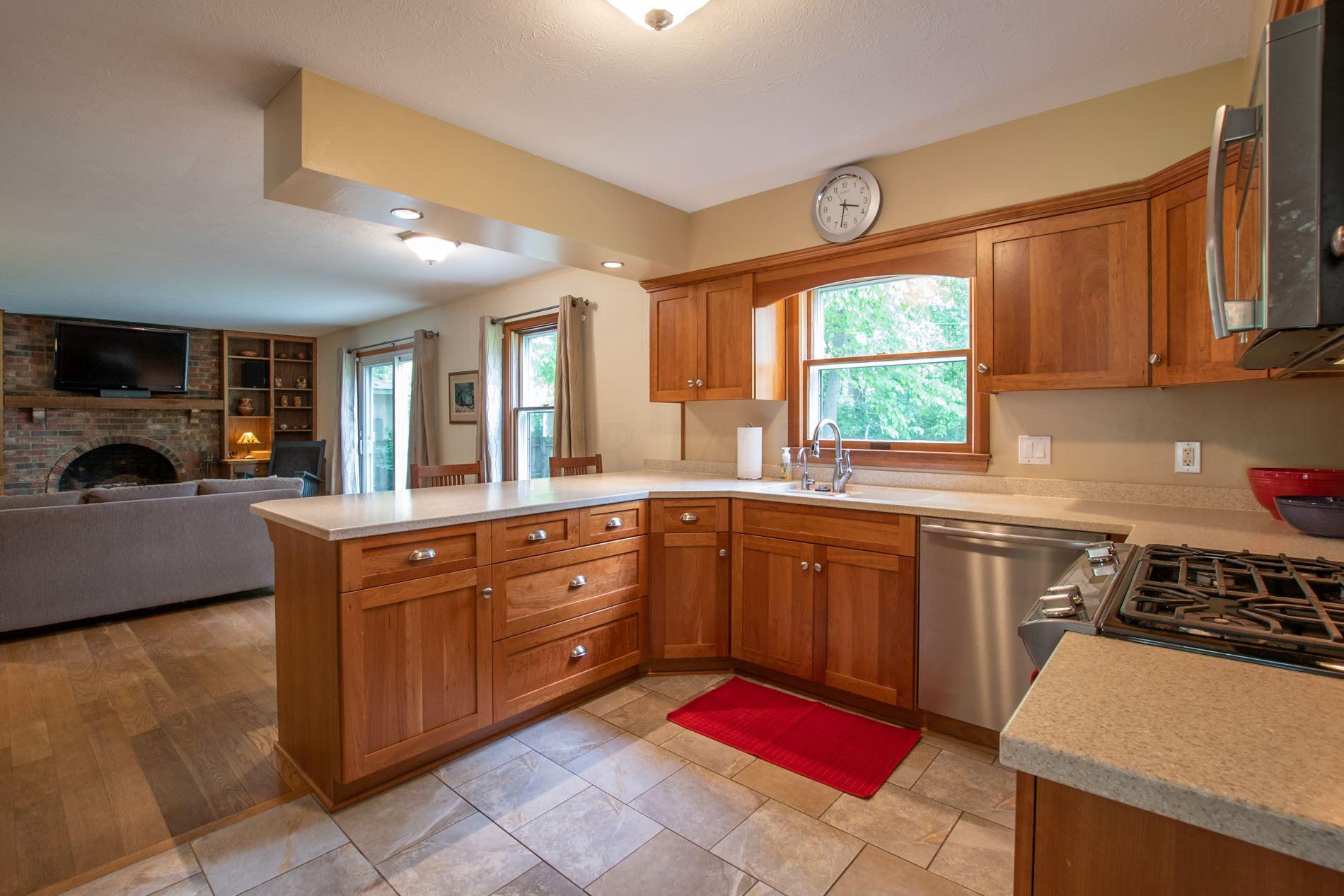 6624 Davis Road Hilliard, OH 43026 - Photo 8 of 50