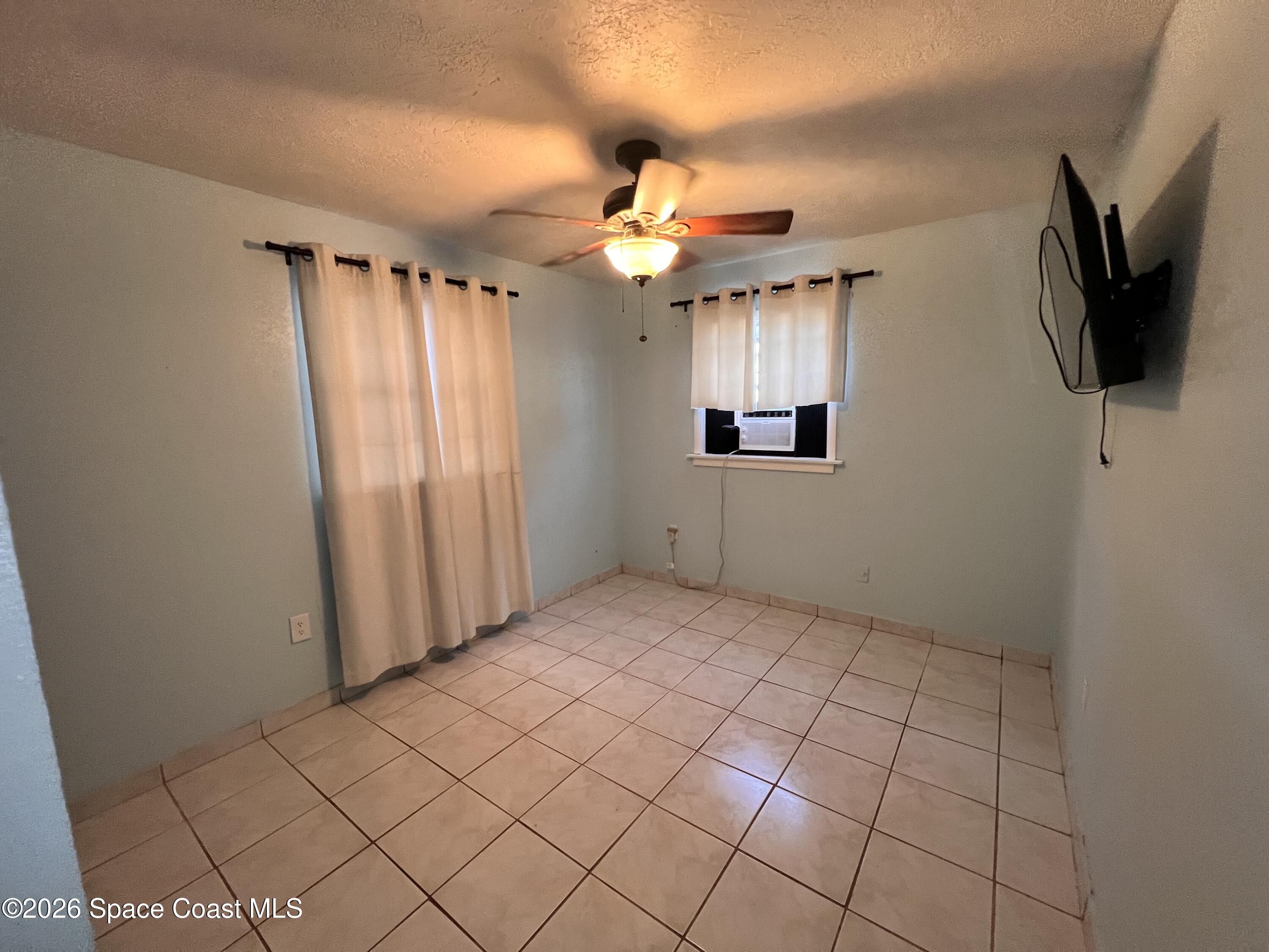 2807 Tropic Road Melbourne, FL 32935 - Photo 9 of 20 IMG_5776