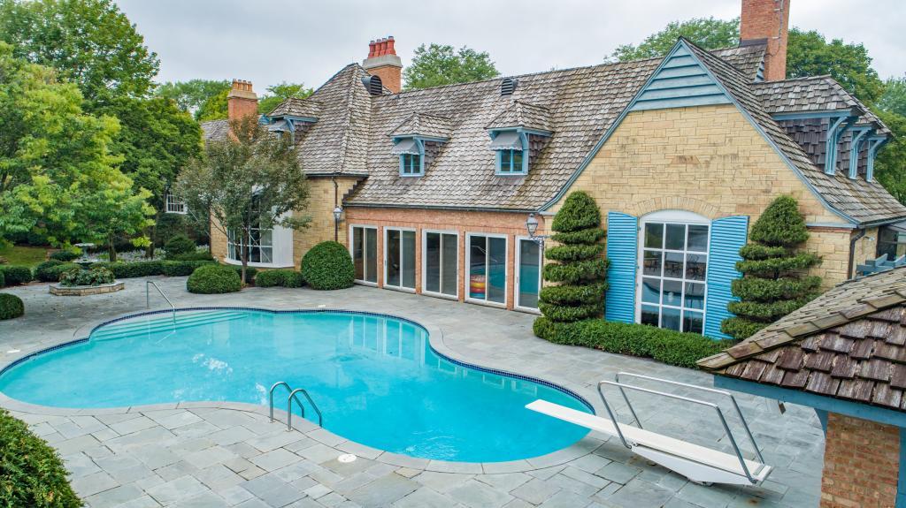 1482 Hunter Drive Medina, MN 55391 - Photo 26 of 28