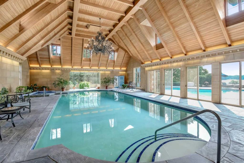 1482 Hunter Drive Medina, MN 55391 - Photo 9 of 28