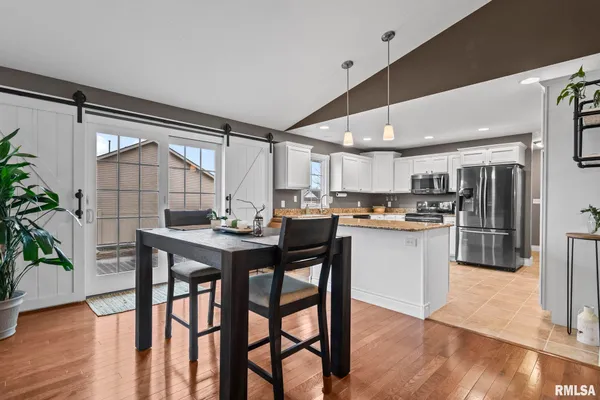 $460,000 | 1115 Lost Tree Drive, Sherman, IL 62684