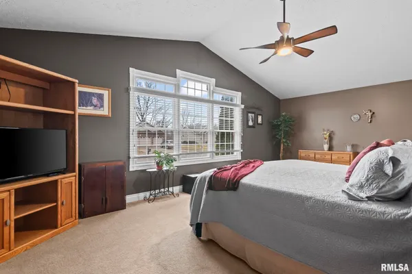 $460,000 | 1115 Lost Tree Drive, Sherman, IL 62684