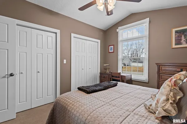 $460,000 | 1115 Lost Tree Drive, Sherman, IL 62684