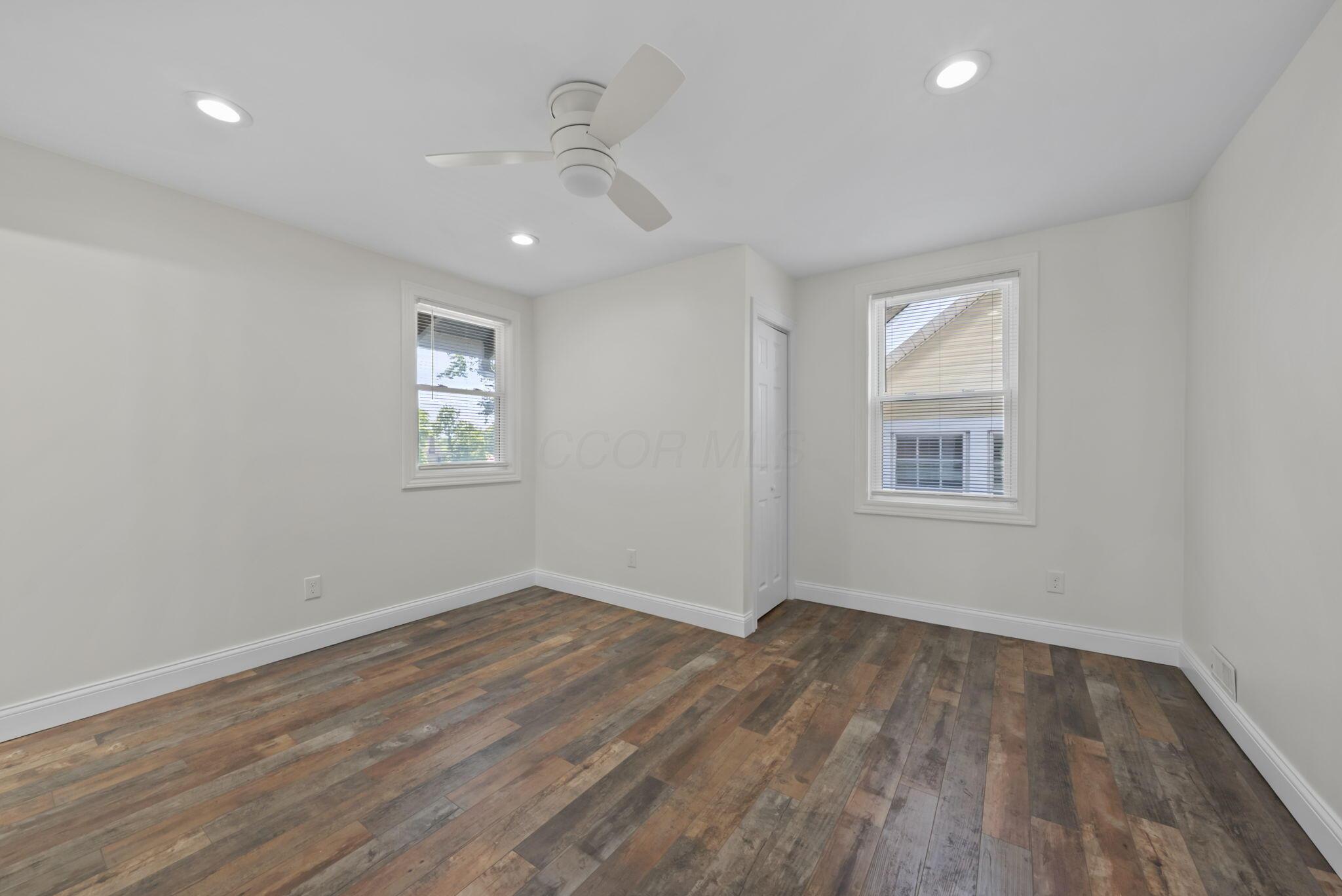 35 East Pacemont Road Columbus, OH 43202 - Photo 25 of 46 2nd Floor Bedroom #3