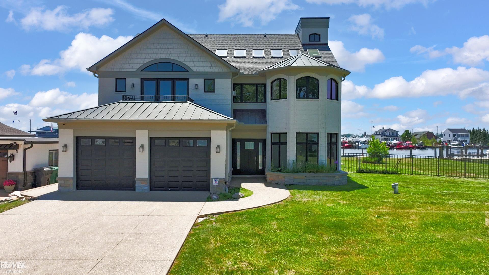 32824 North River Road Harrison Township, MI 48045 - Photo 70 of 97
