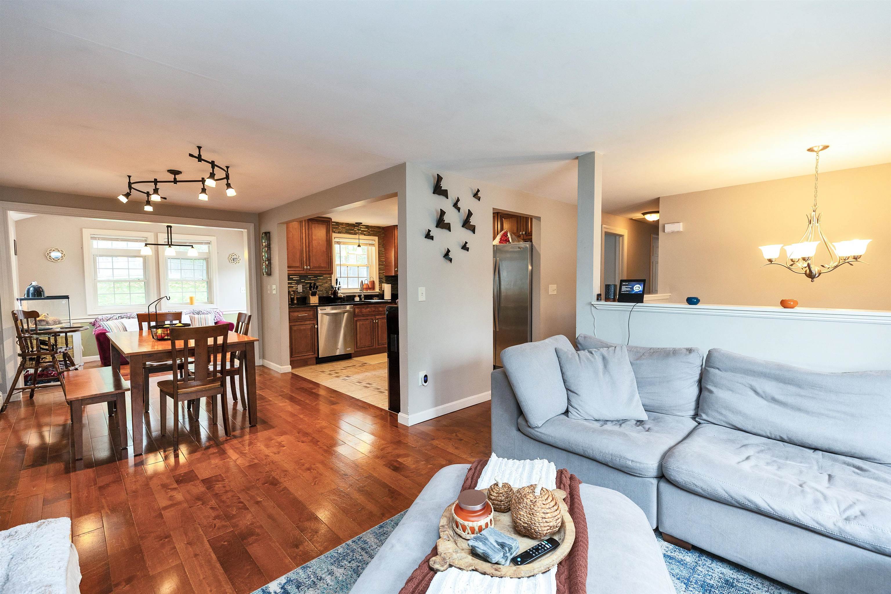 52 Jonathan Lane Manchester, NH 03104 - Photo 31 of 55