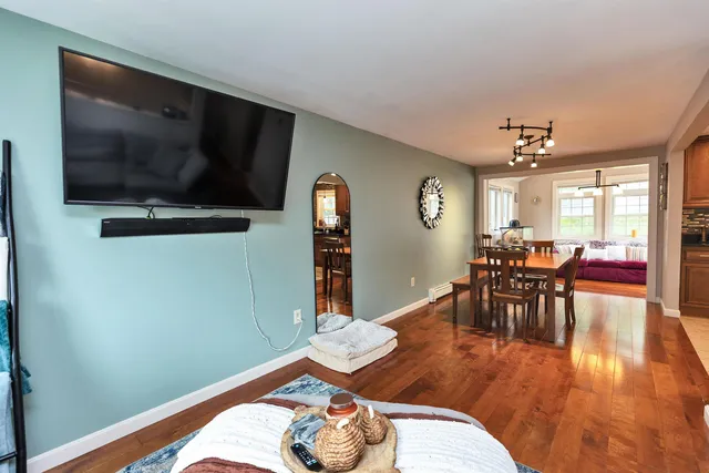 $3,850 | 52 Jonathan Lane, Manchester, NH 03104