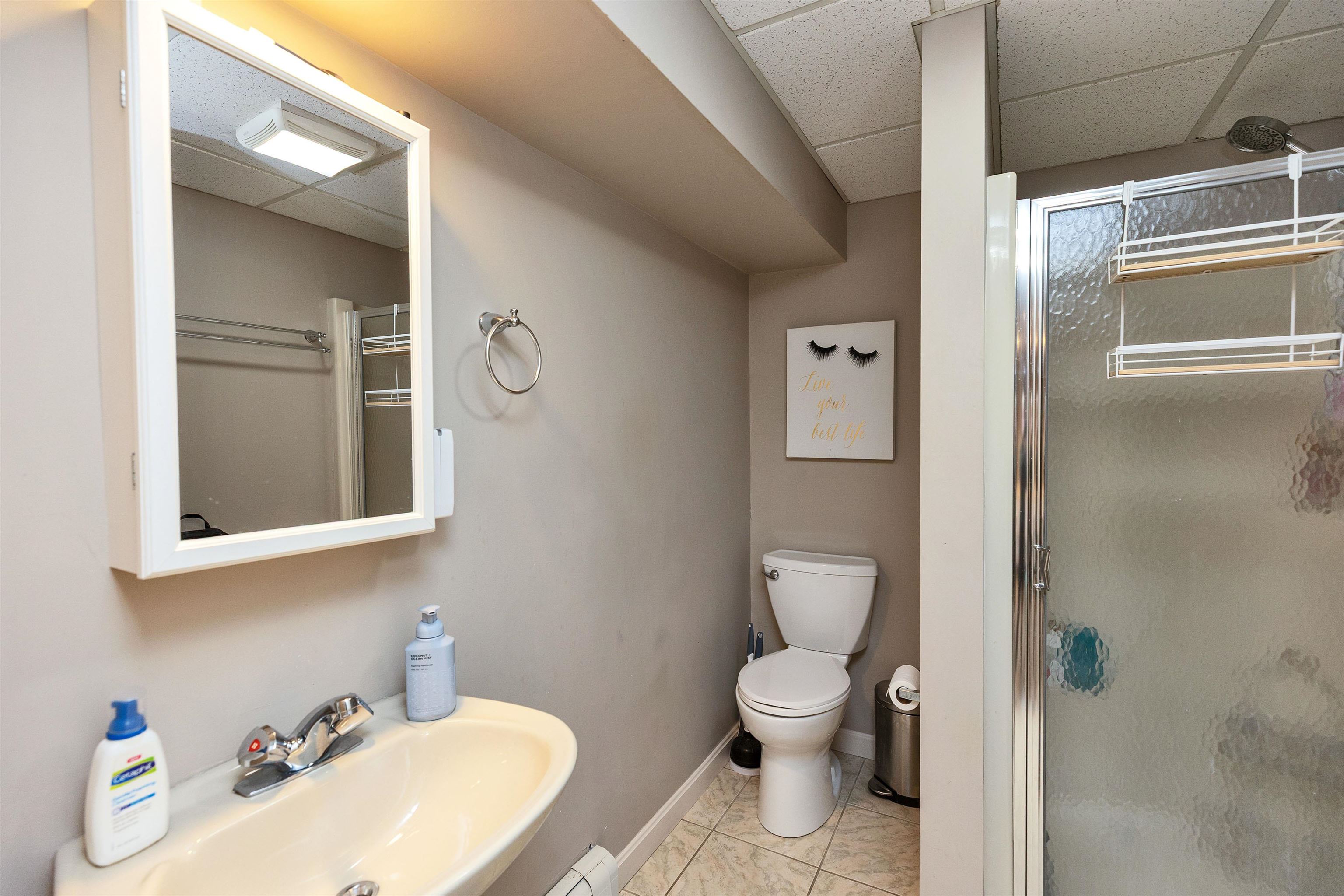 52 Jonathan Lane Manchester, NH 03104 - Photo 42 of 55