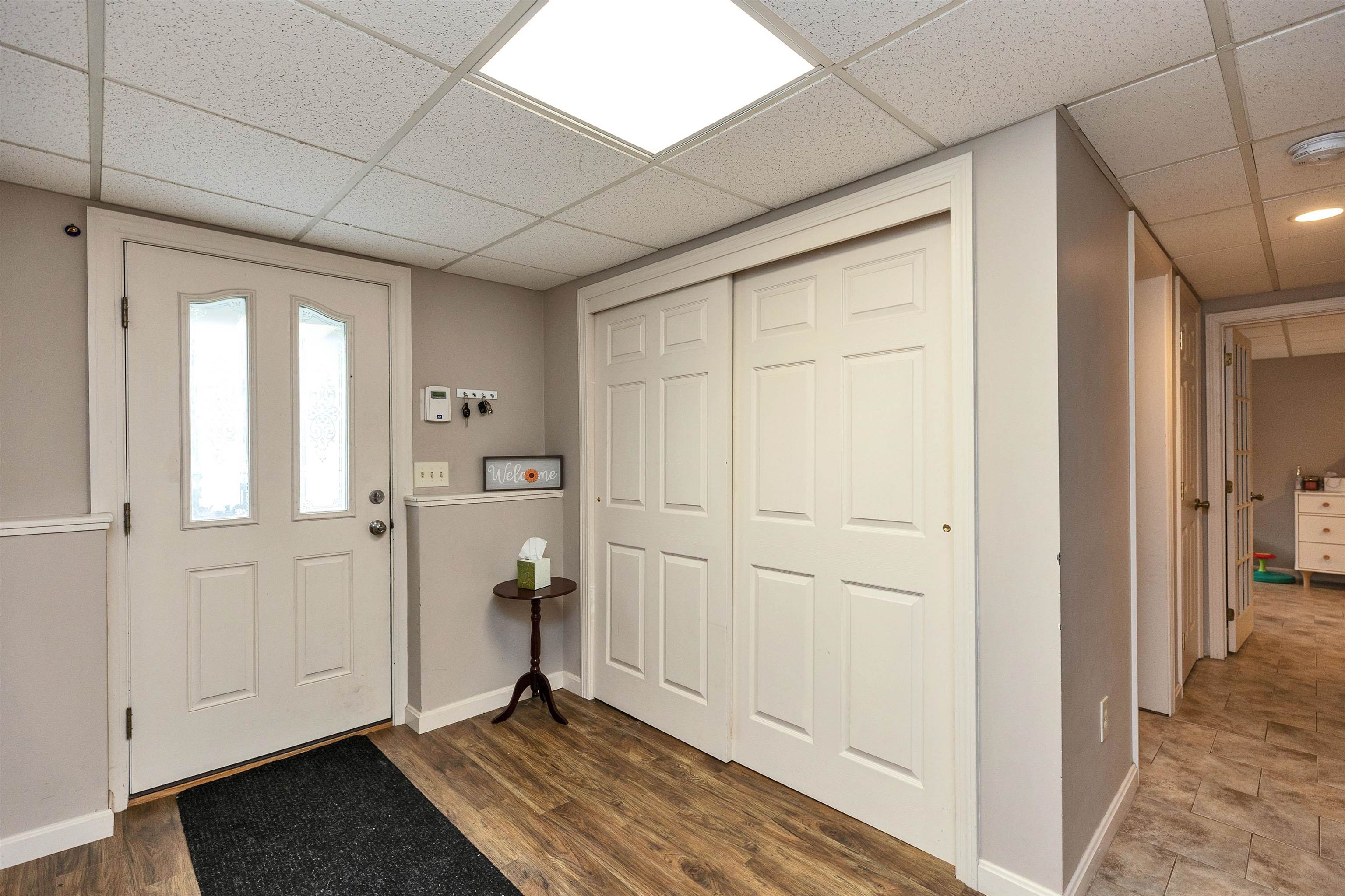 52 Jonathan Lane Manchester, NH 03104 - Photo 47 of 55