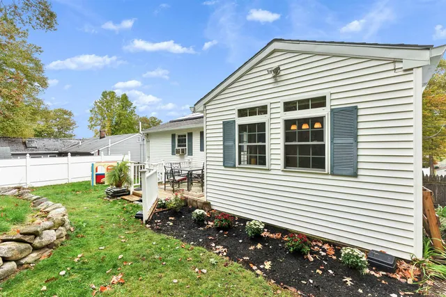 $3,850 | 52 Jonathan Lane, Manchester, NH 03104