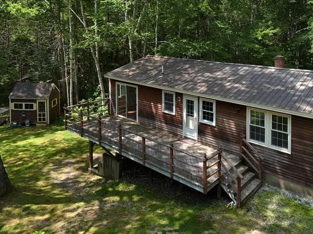 $399,000 | 178 Lower Cross Road, Nobleboro, ME 04555