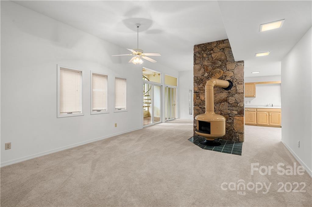 592 Mouzon Road Waynesville, NC 28785 - Photo 23 of 38 a view of livingroom with furniture