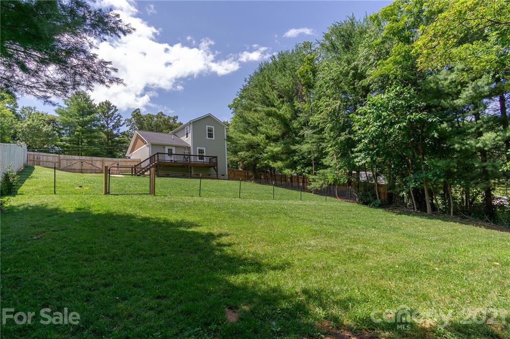 1108 Alexander Road Leicester, NC 28748 - Photo 26 of 30 Gallery Image 26