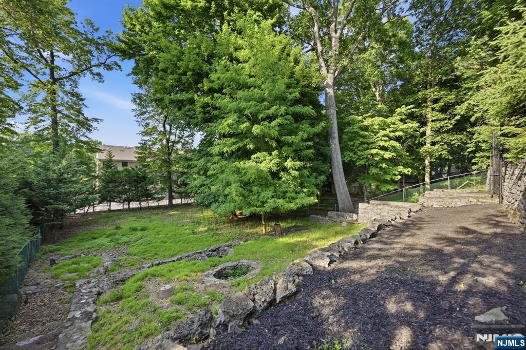 62 Fells Road Verona, NJ 07044 - Photo 47 of 48