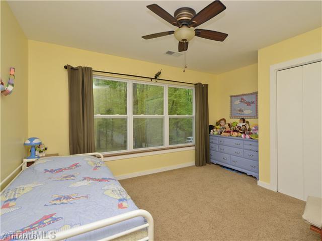 8102 Hunting Cog Road Oak Ridge, NC 27310 - Photo 11 of 16 3rd Bedroom.