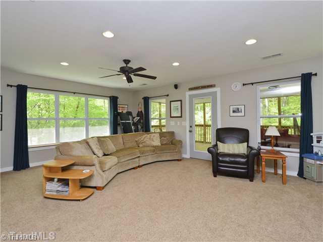 8102 Hunting Cog Road Oak Ridge, NC 27310 - Photo 13 of 16 Den/Family/Great Room.
