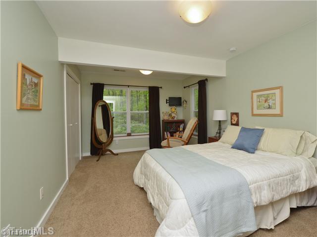 8102 Hunting Cog Road Oak Ridge, NC 27310 - Photo 10 of 16 2nd Bedroom.
