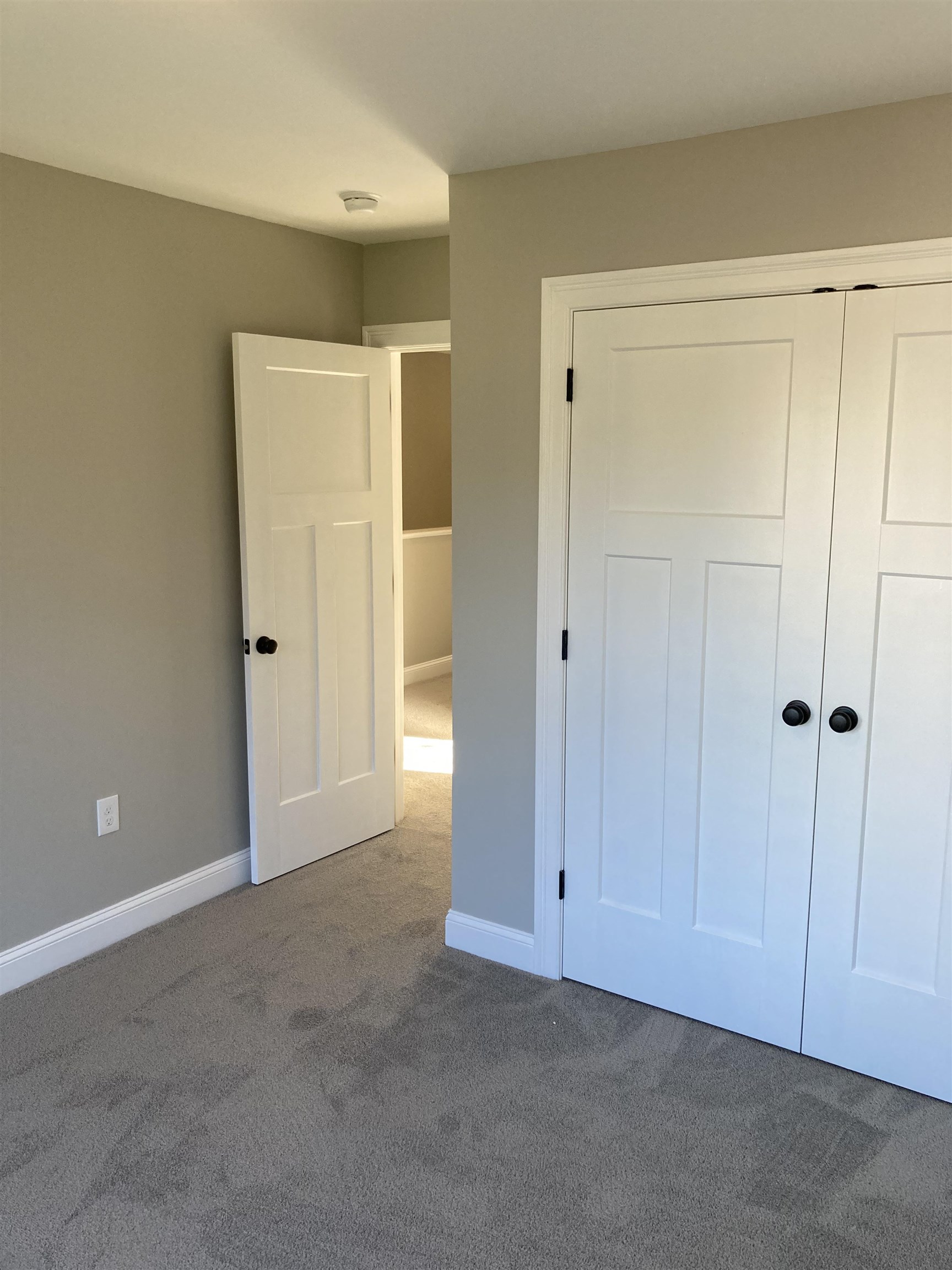 71 Cedar Street, Unit 2 Hopkinton, NH 03229 - Photo 17 of 25