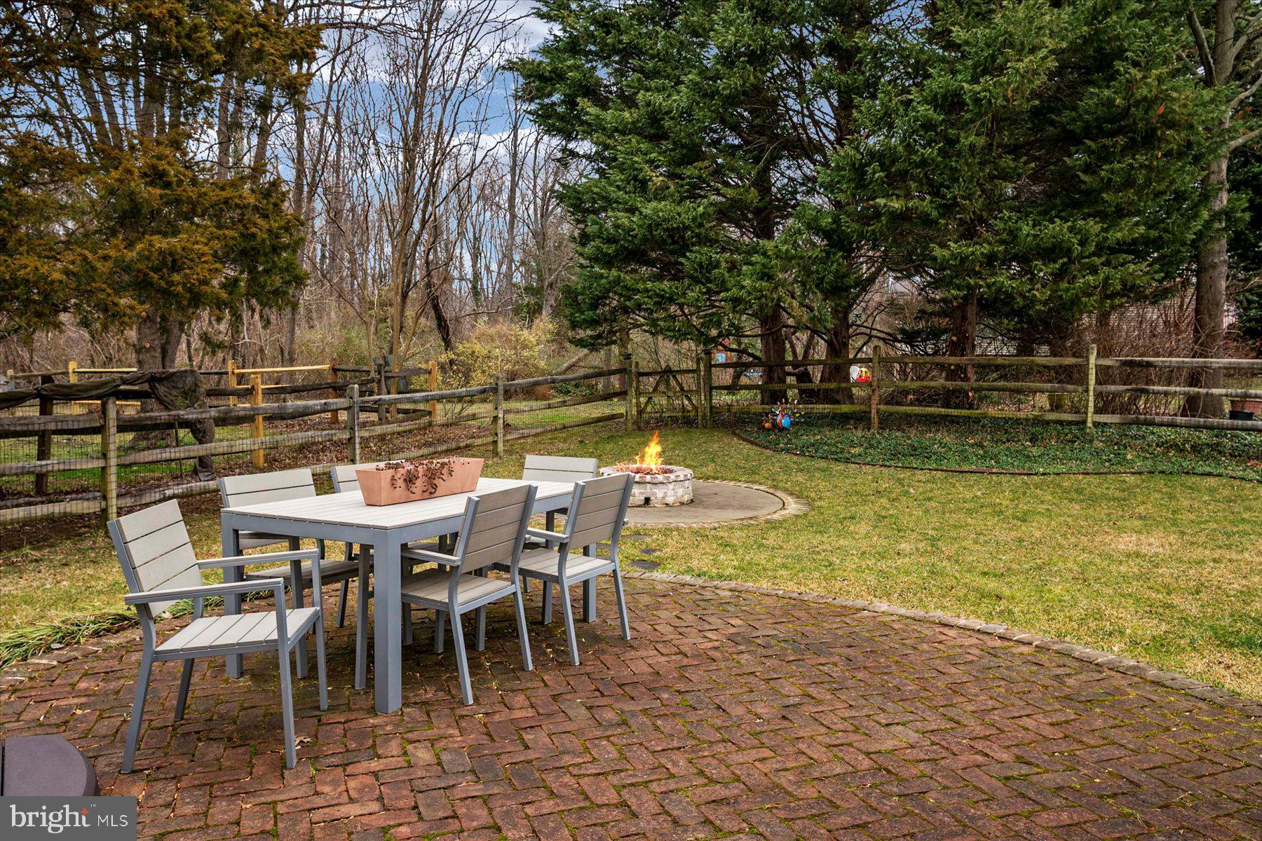 304 Pytchley Run Annapolis, MD 21403 - Photo 33 of 41 Herringbone Brick Patio