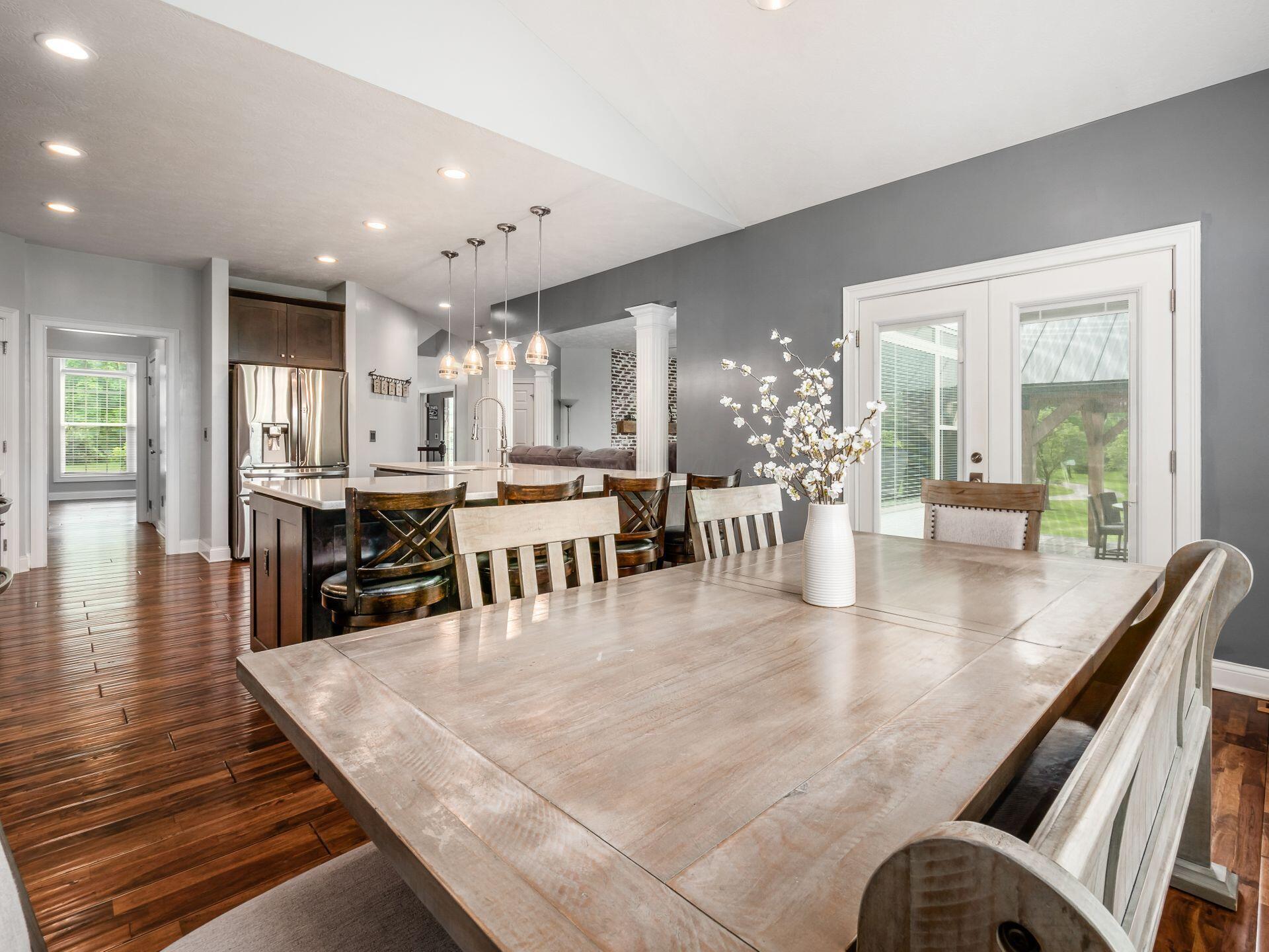 5046 Clark-Shaw Road Powell, OH 43065 - Photo 15 of 66 Kitchen Eat-in Area
