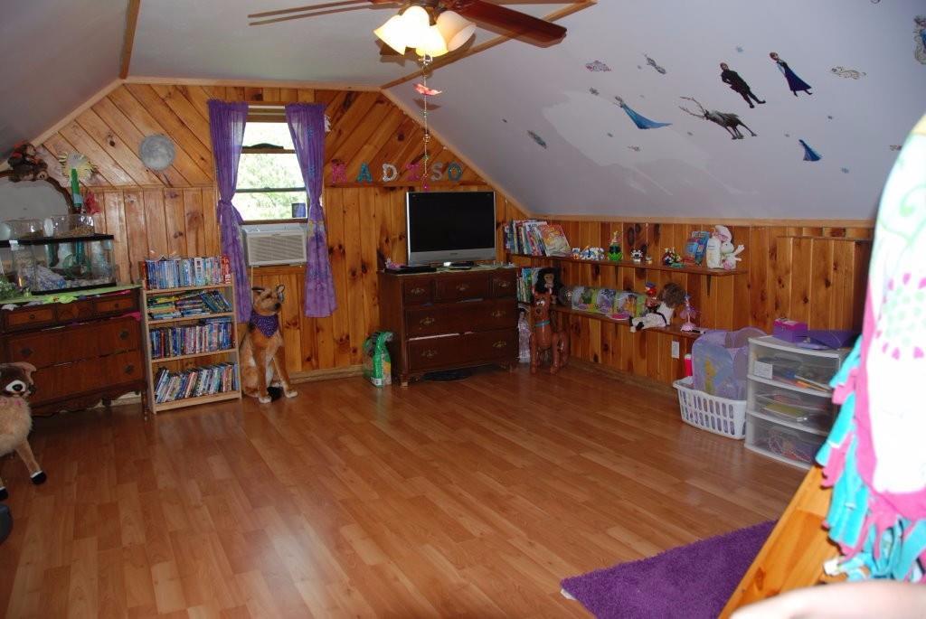 1043 Warren Hill Road Palmyra, ME 04965 - Photo 21 of 30 Photo