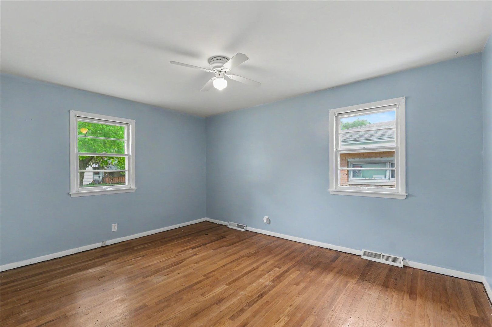 1916 Edison Street Danville, IL 61832 - Photo 17 of 29