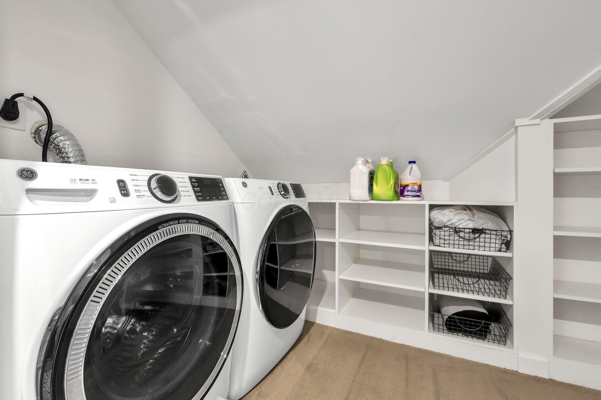 470 West Johnstown Road Gahanna, OH 43230 - Photo 22 of 34 Second floor laundry