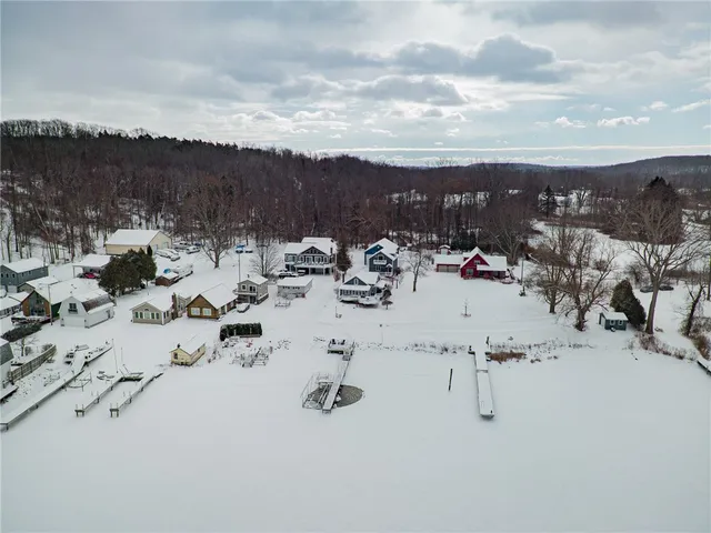 $529,900 | 11604 Tompkins Point Road, Huron, NY 14590