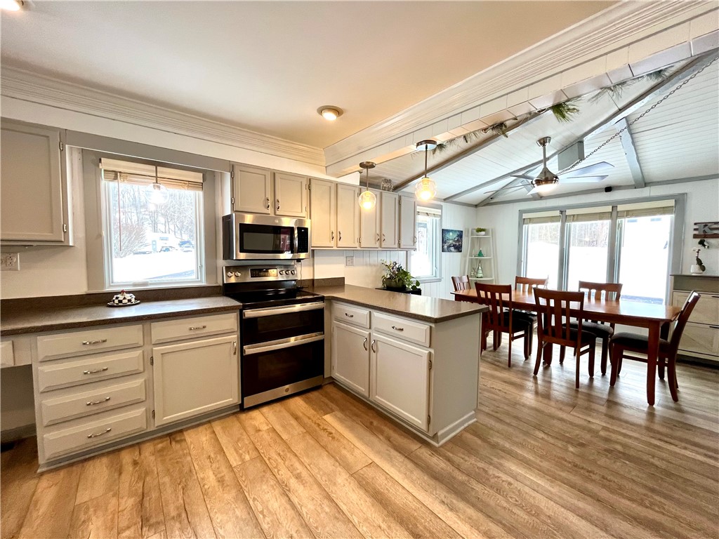 11604 Tompkins Point Road Huron, NY 14590 - Photo 23 of 50