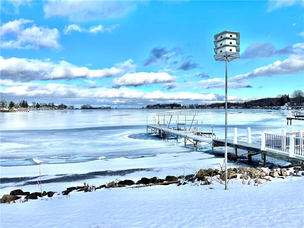 11604 Tompkins Point Road Huron, NY 14590 - Photo 4 of 50