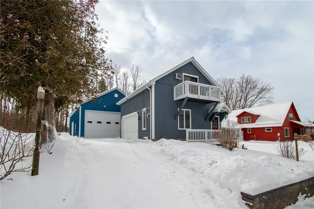 $529,900 | 11604 Tompkins Point Road, Huron, NY 14590