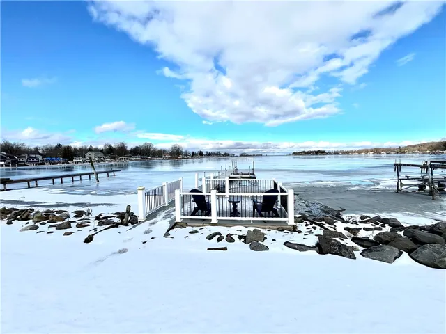 $529,900 | 11604 Tompkins Point Road, Huron, NY 14590