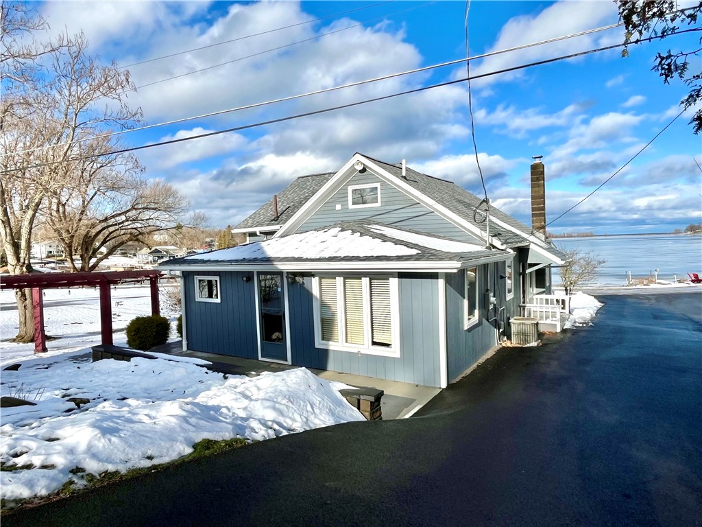 11604 Tompkins Point Road Huron, NY 14590 - Photo 9 of 50