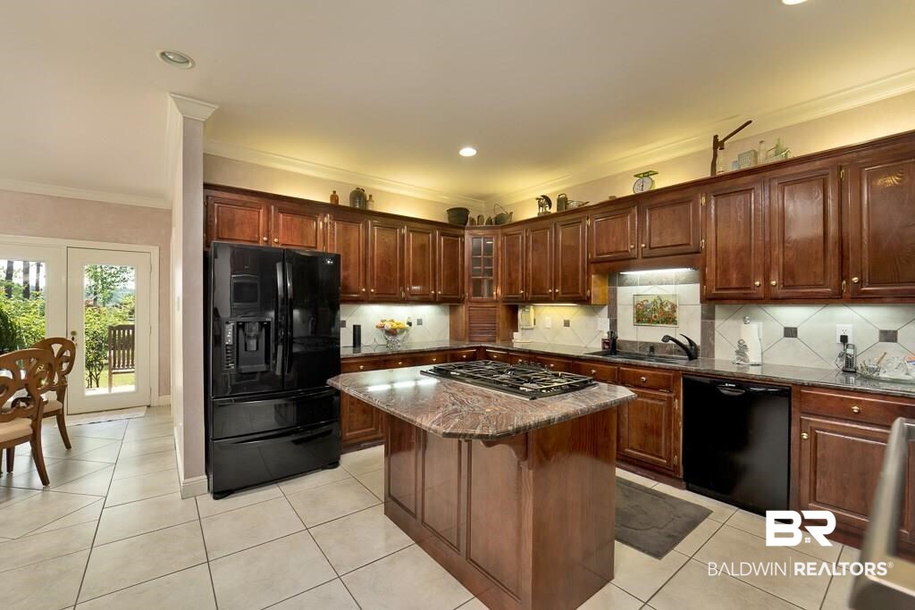 3651 Lakefront Drive West Mobile, AL 36695 - Photo 11 of 48
