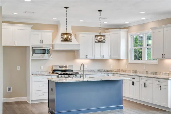 $709,000 | 28 The Jackson Of Ashley Drive, Daleville, VA 24083