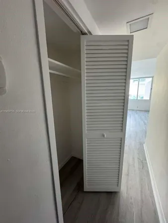 $2,300 | 1000 West Avenue, Unit 1501, Miami Beach, FL 33139