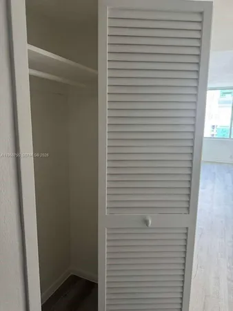 $2,300 | 1000 West Avenue, Unit 1501, Miami Beach, FL 33139