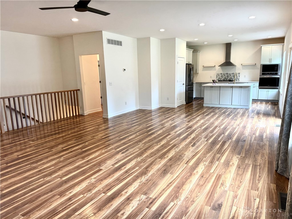 559 East Foster-Maineville Road Maineville, OH 45039 - Photo 5 of 18 Gallery Image 5