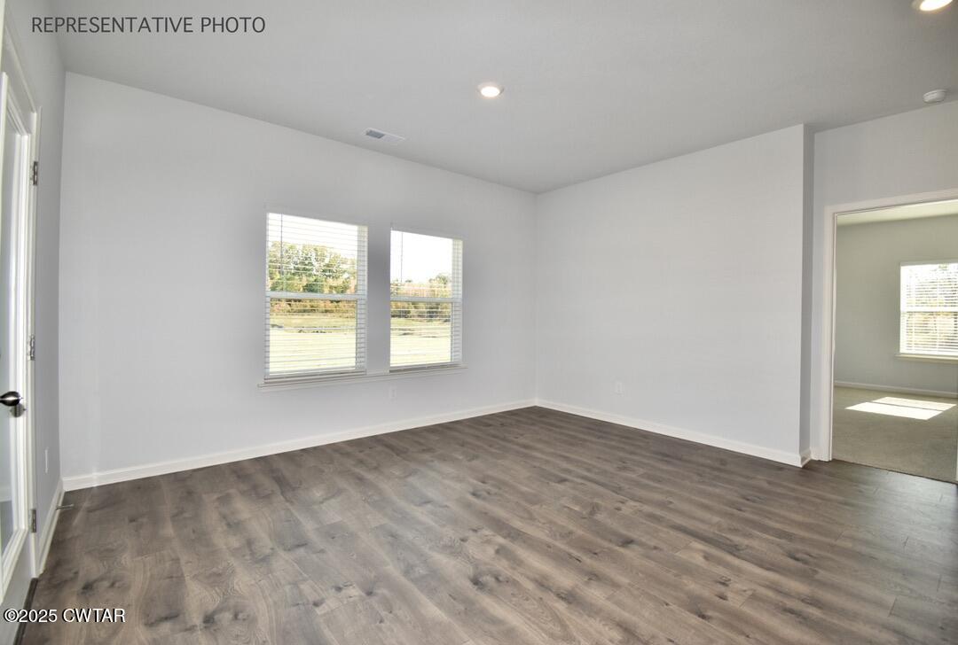 101 Shiloh Springs Jackson, TN 38305 - Photo 4 of 25 Dining Room