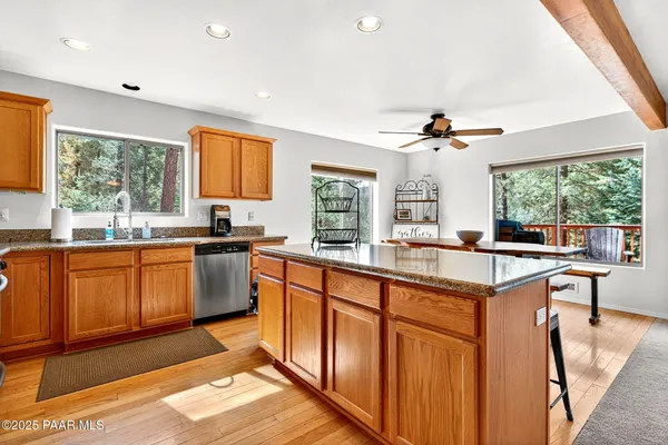 $600,000 | 2330 South Summit Avenue, Prescott, AZ 86303