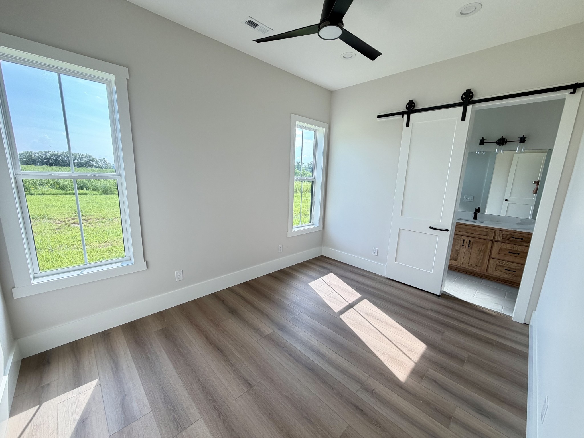 721 Whites Carver Road Lewisburg, KY 42256 - Photo 11 of 25