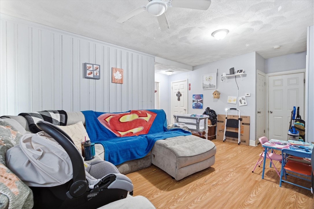 44 Warwick Road Pawtucket, RI 02861 - Photo 7 of 50