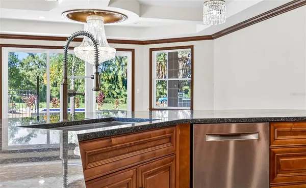 $2,800,000 | 10908 Flint Estates Drive, Thonotosassa, FL 33592